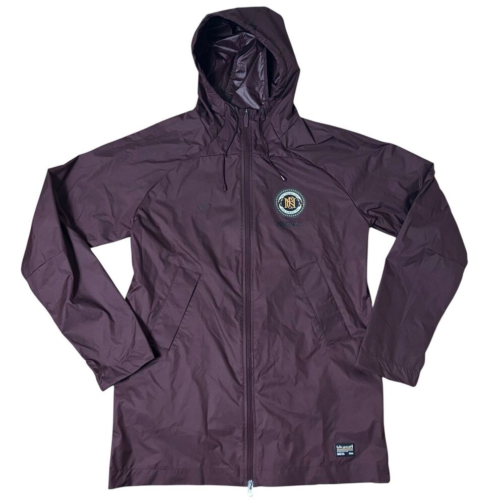 Nike FC Rain Jacket Mens M Burgundy Red Storm Fit Hooded Football DQ5202-652 New